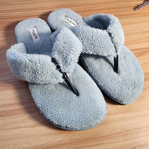 Coach Blue Fuzzy Slippers Size 9B - Picture 3 of 12